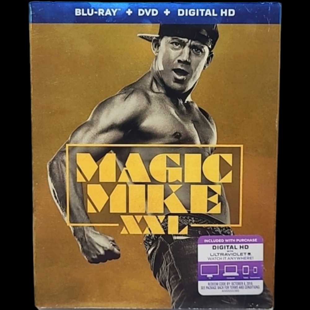 NEW SEALED             MAGIC MIKE XXL          BLU-RAY DIGITAL HD